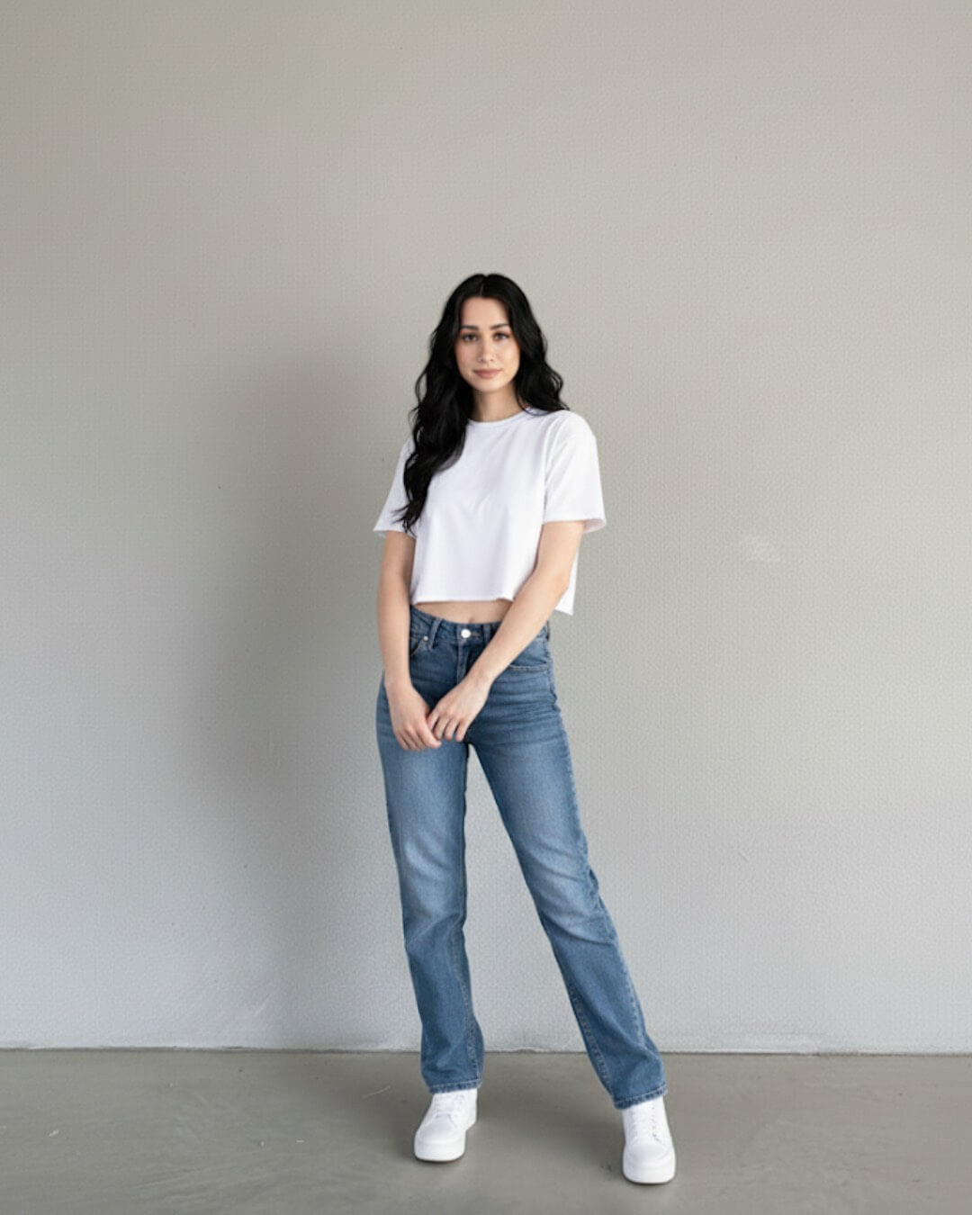 Basic - Casual Solid Crop Tee