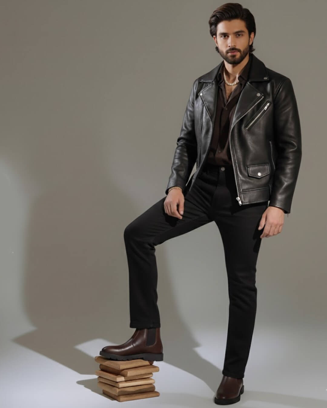 Leather Chelsea Boots – Classic Slip-On Elegance